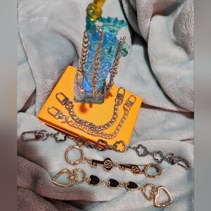 0029. New Goldtone Chain Extender